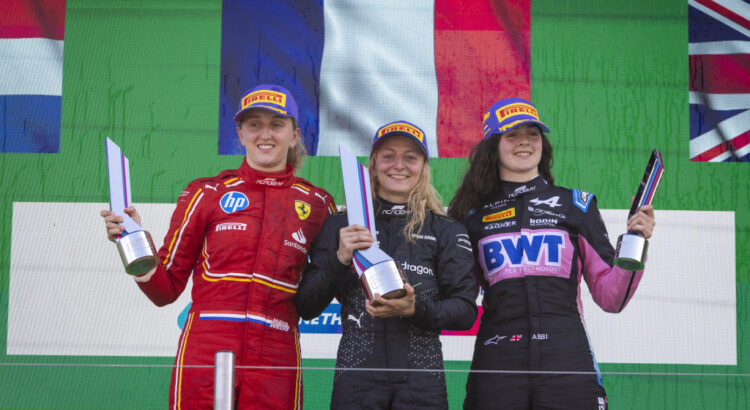 F1 Academy : retour gagnant pour la Française Doriane Pin !