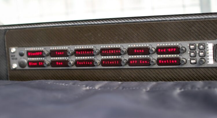 F1 - Faut-il moins de radios en Formule 1 ? 