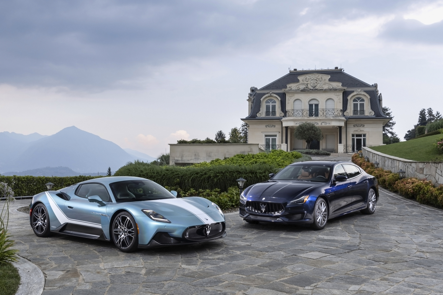Maserati Quattroporte Grand Finale MC20 Iris 2024