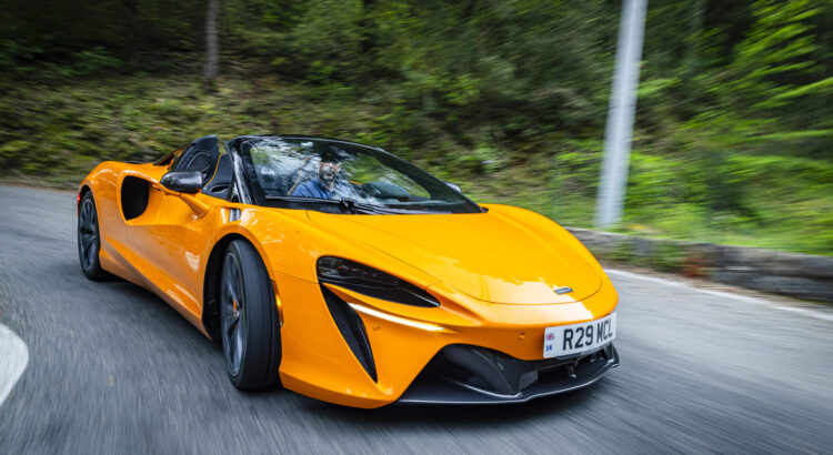 Essai - McLaren Artura Spider : à bord du cabriolet anglais le plus attirant du marché