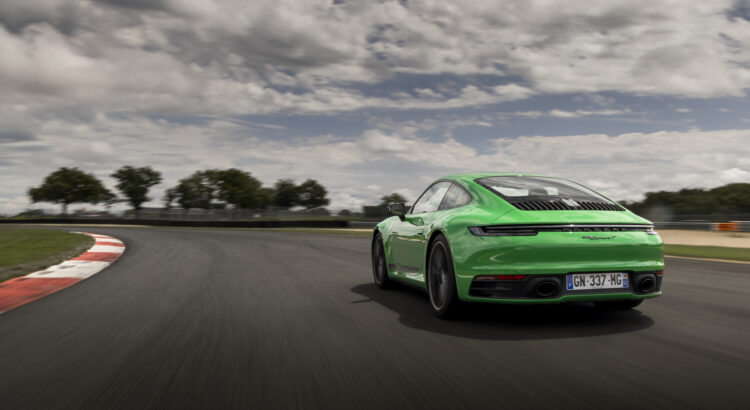 Porsche 911 Carrera T (2024)