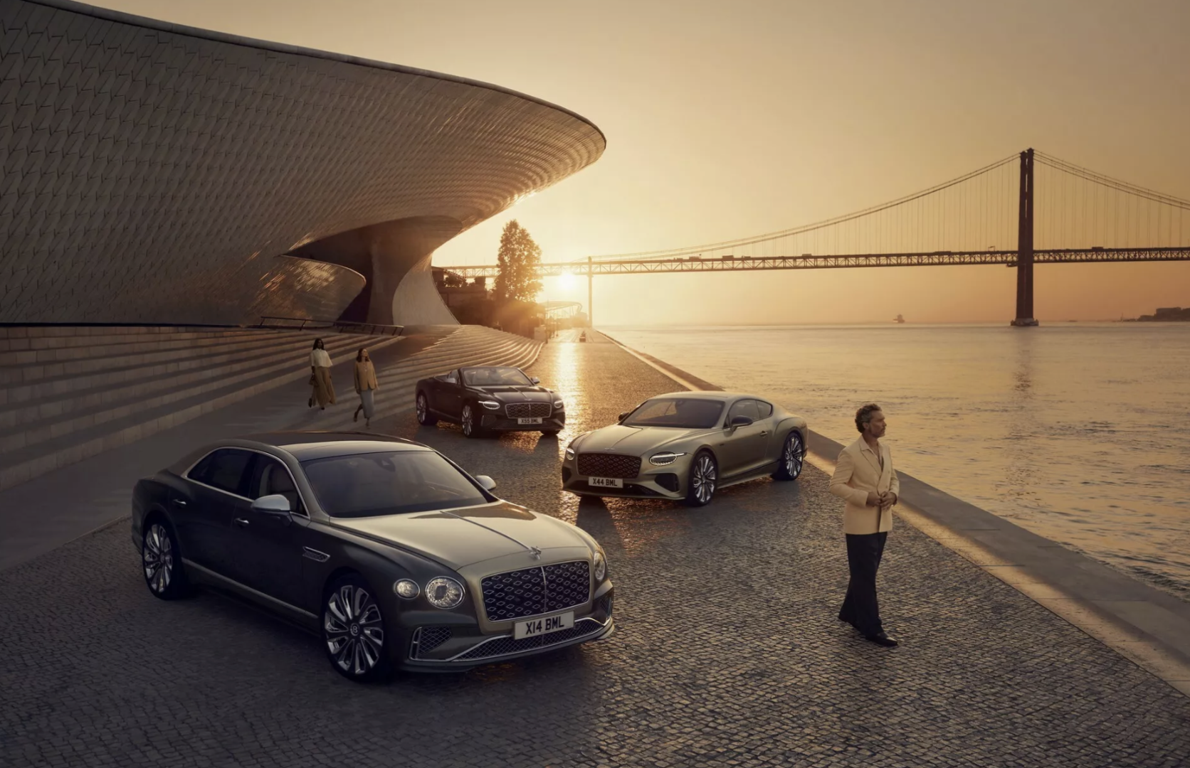 Bentley catalogue by Mulliner