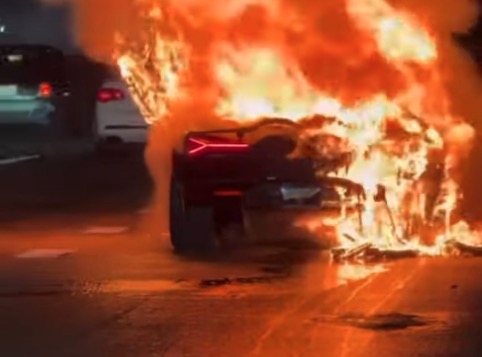 Lamborghini Revuelto : sortie de concession, elle part en fumée (+vidéo)
