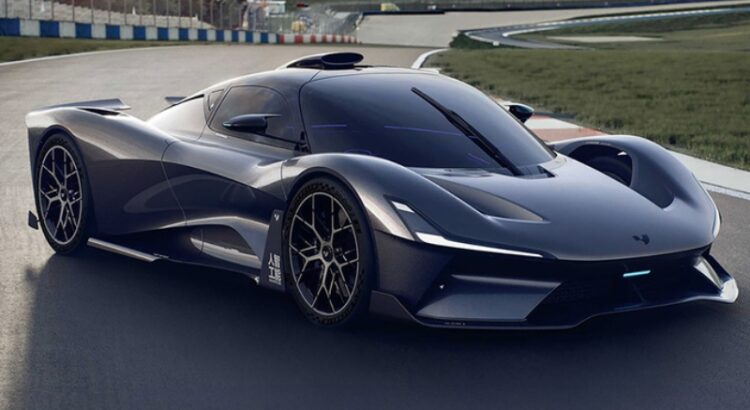 Quelle est cette étrange hypercar chinoise conçue autour de l'IA ?