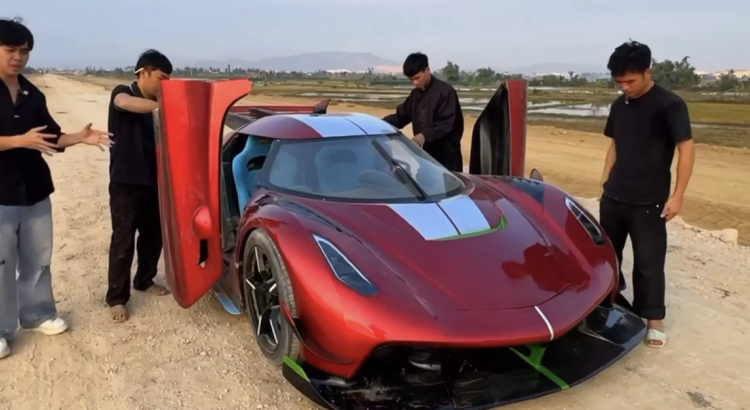 Il construit une réplique de Koenigsegg Jesko à moteur Toyota