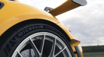 Porsche 911 GT3 RS Michelin pneus pluie