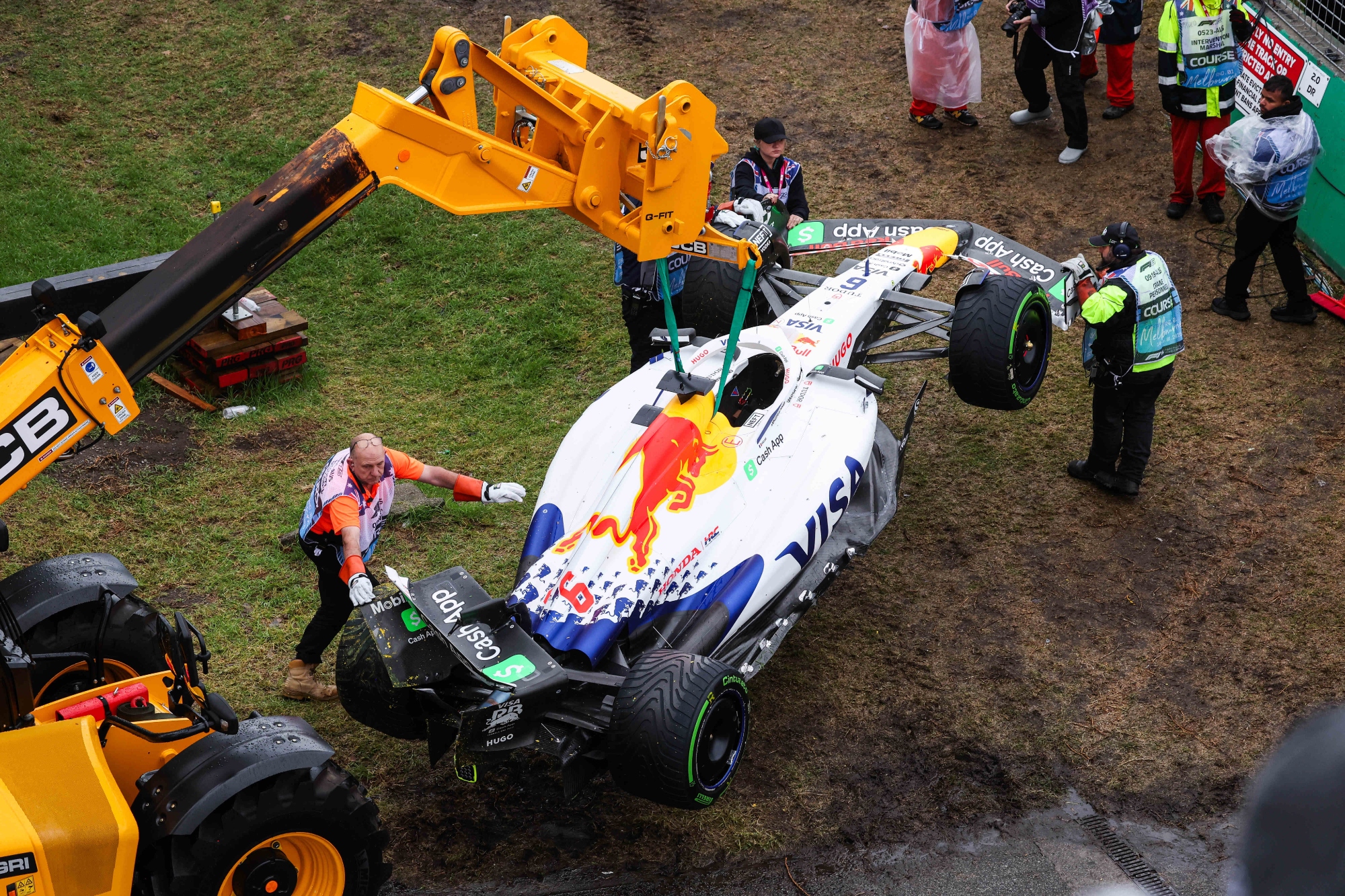 F1 Isack Hadjar 2025