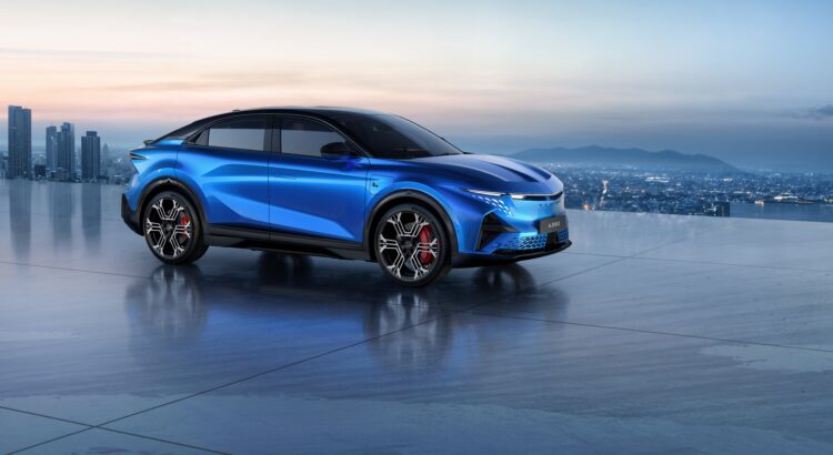 Alpine A390 : tout comme le concept, pour faire peur au Macan !