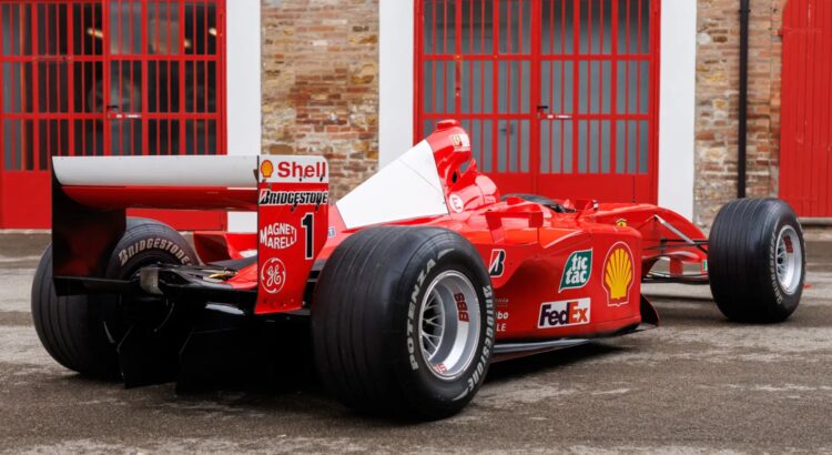 Michael Schumacher : sa Ferrari F2001 bat un nouveau record d'enchères ! 