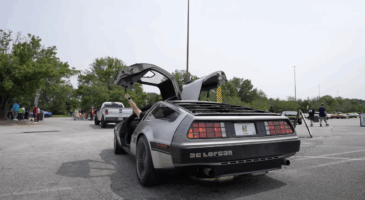 DeLorean V8 Ferrari