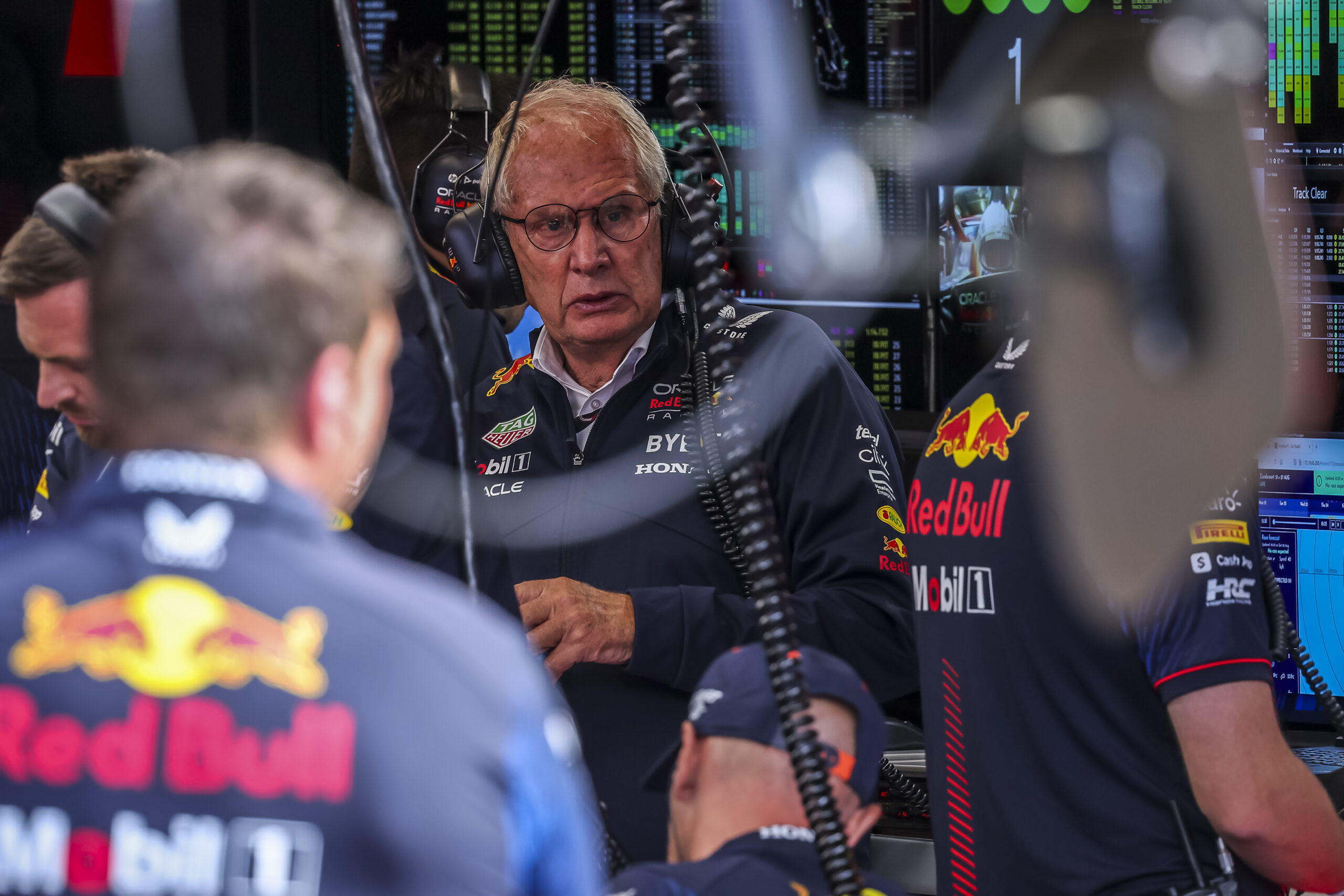 Helmut Marko au Grand Prix des Pays Bas dans le paddock de Red Bull Racing en tant que conseiller sportif