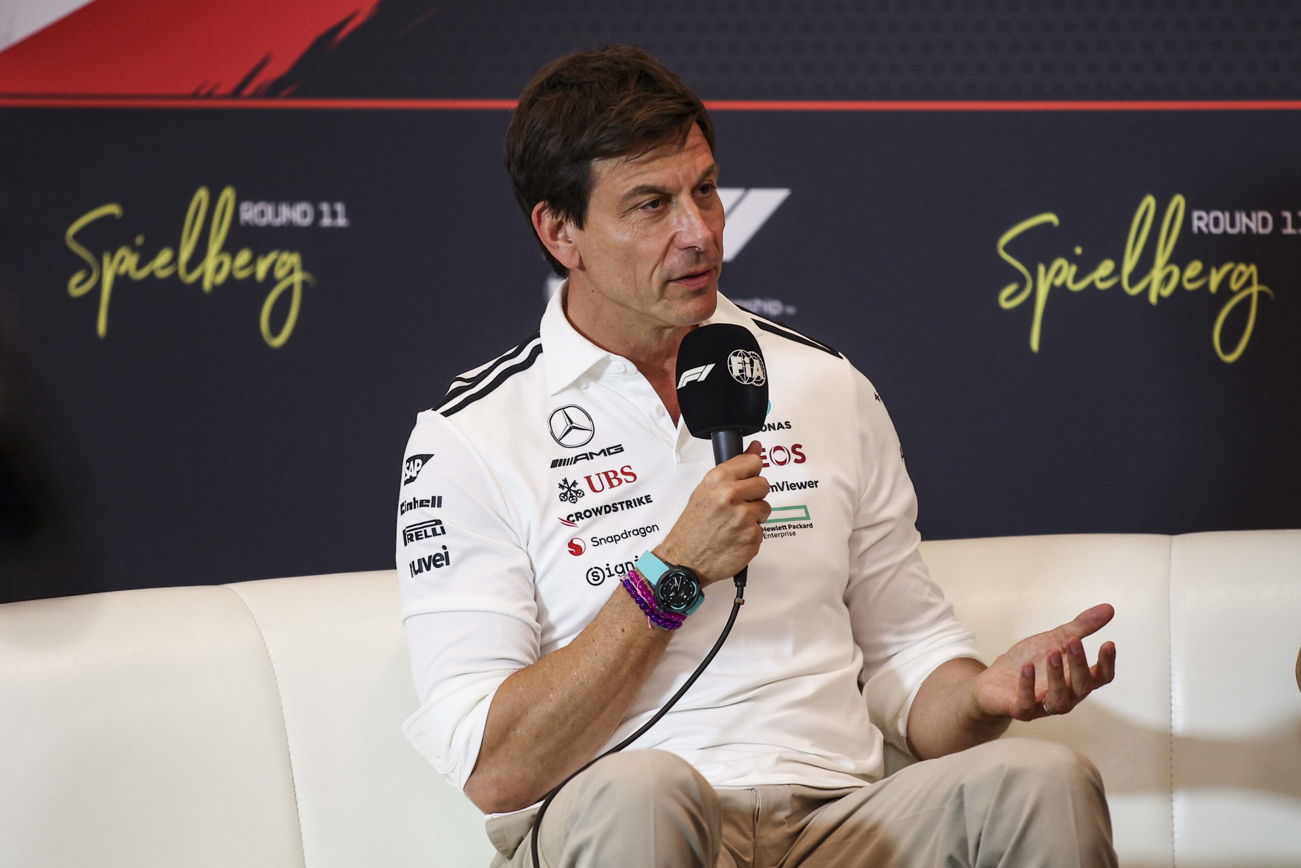 Toto Wolff, team principal et CEO de Mercedes AMG F1, en conférence de presse au Grand Prix d'Autriche 2025