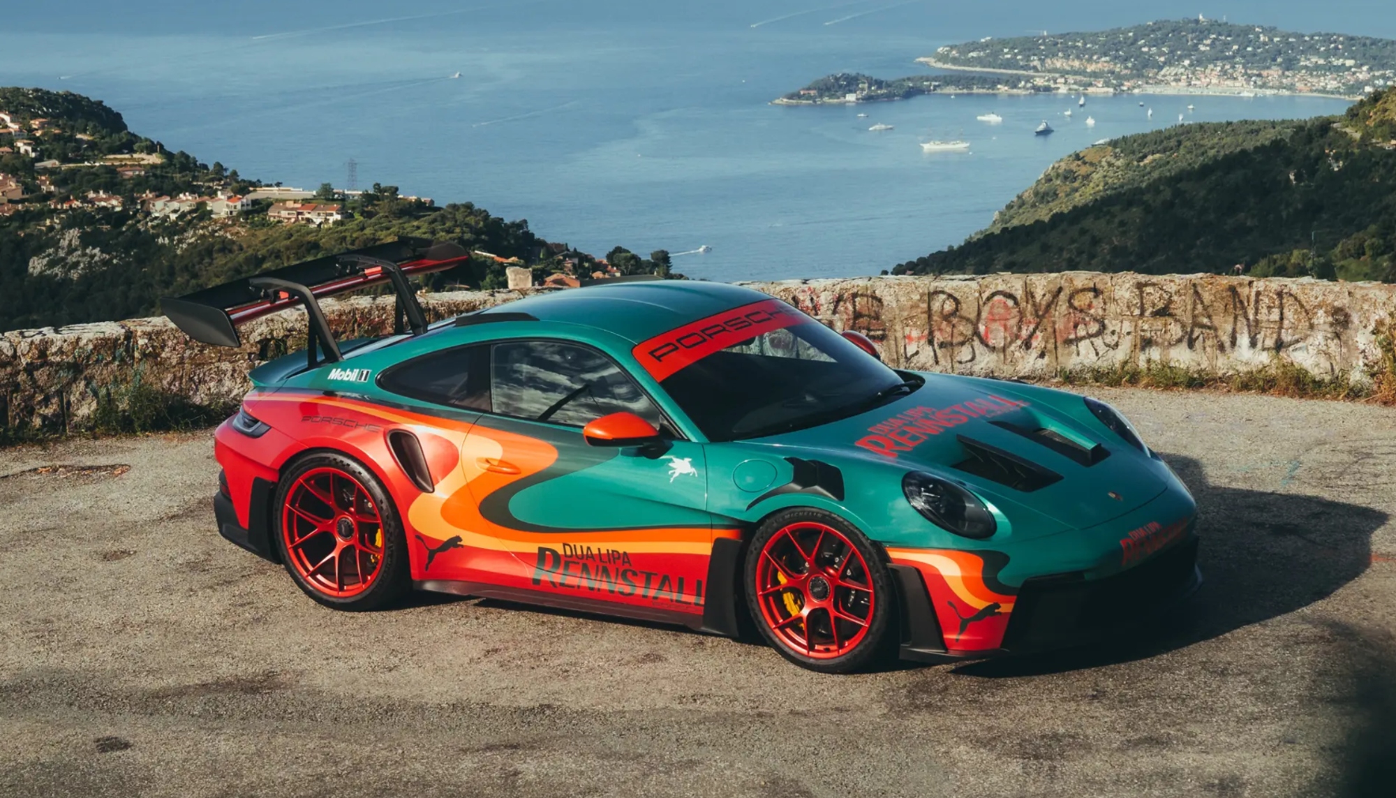 Porsche 911 GT3 Dua Lipa 2025