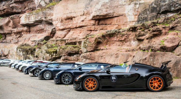 Bugatti Veyron : la 1ère hypercar du 21ème siècle fête ses 20 ans