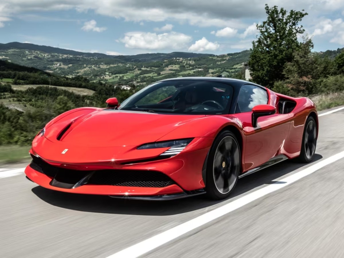 Ferrari SF90 