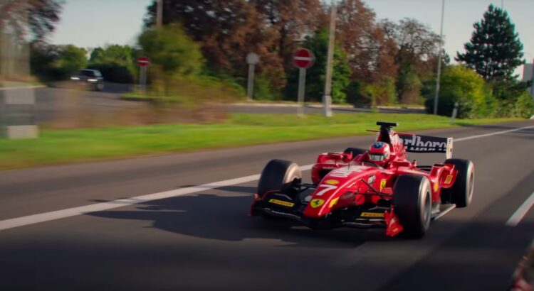Après des années de mystère, le "pilote de F1 fantôme" a été arrêté !