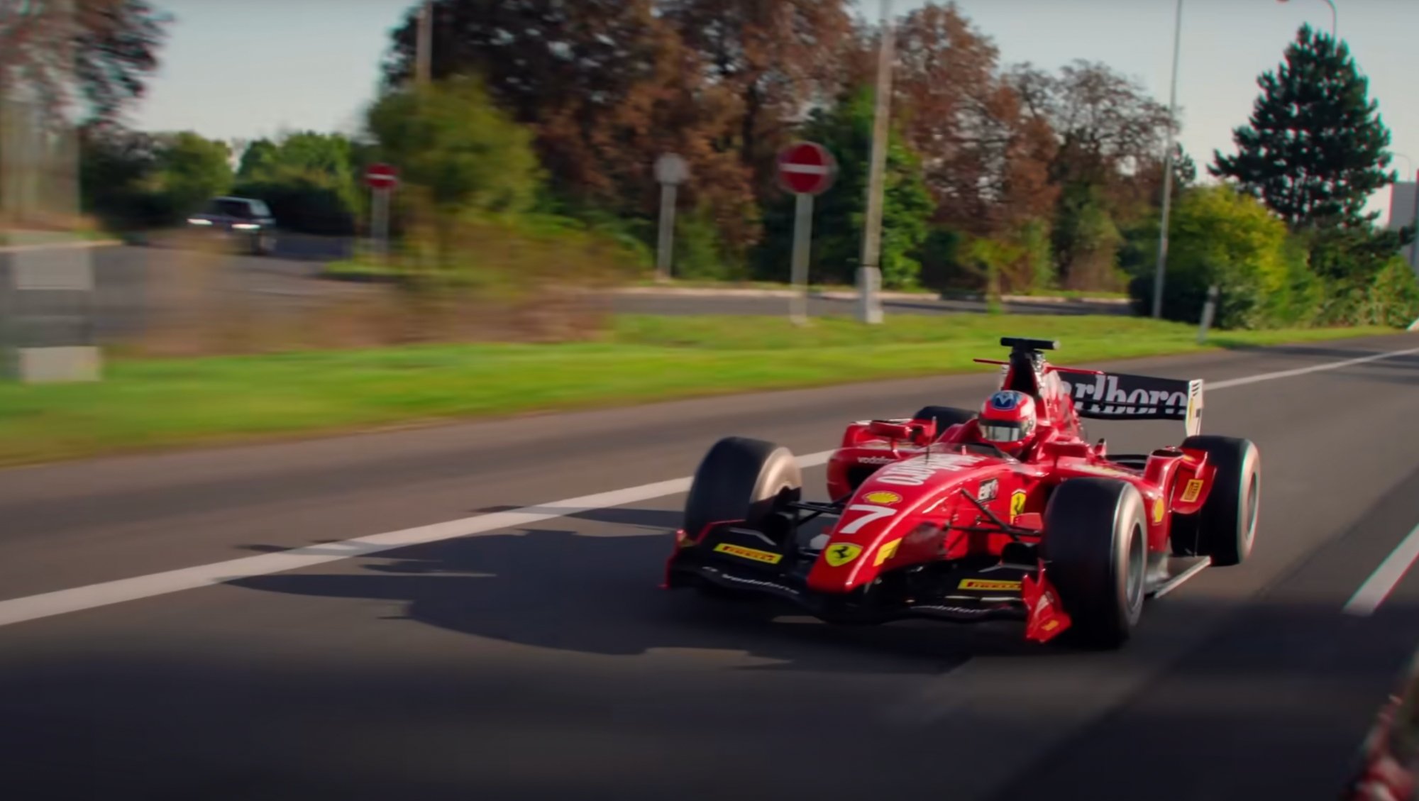 pilote Ferrari F1 fantôme