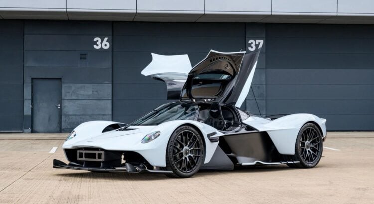 Aston Martin Valkyrie : l'exemplaire de Daniel Ricciardo vendu pour une fortune !