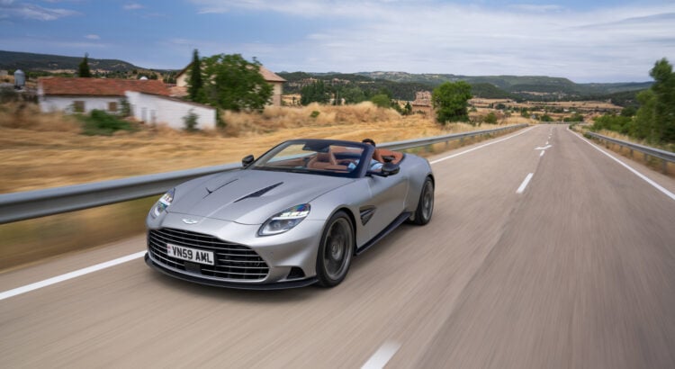 Essai - Aston Martin Vanquish Volante : le plus beau cabriolet du moment ?