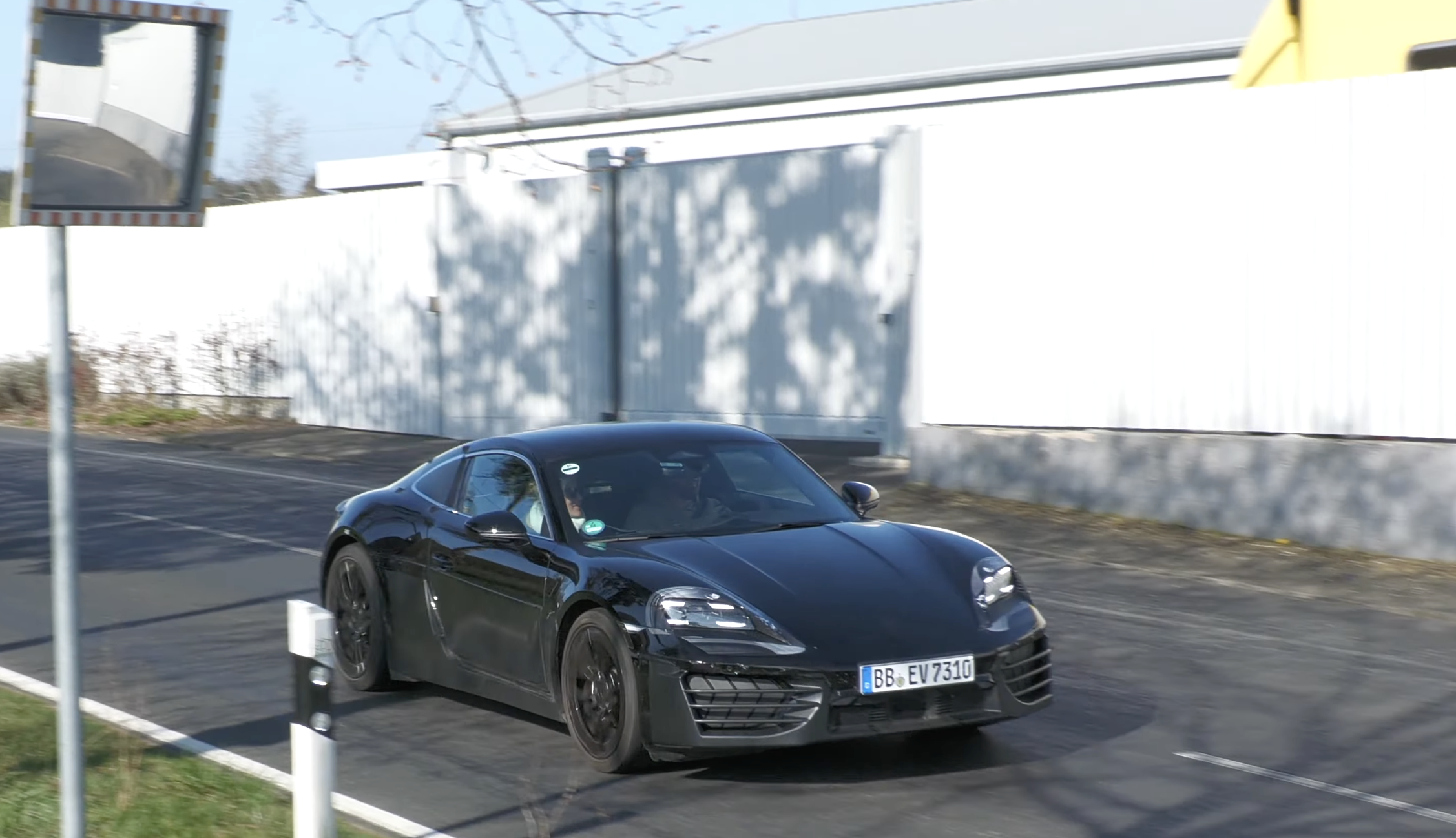 Porsche 718 Boxster et Cayman EV 2025
