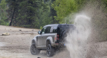 Land Rover Defender Octa Mercedes-AMG G 63 2025