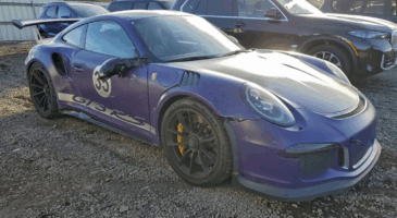 Porsche 911 GT3 RS Accident&eacute;e