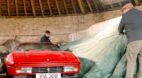 Ils ouvrent un garage oubli&eacute; et d&eacute;couvrent une Ferrari 328 GTB hors du temps (+ vid&eacute;o)