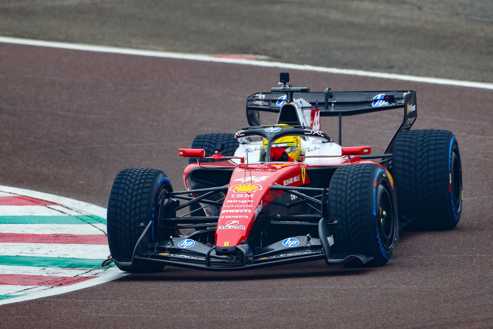 Premières images : Lewis Hamilton en piste avec la Ferrari SF-26 à Fiorano
