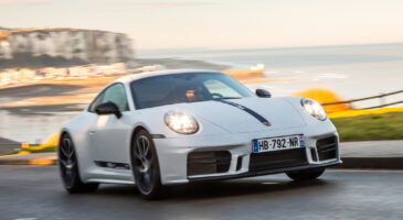 Porsche 911 Carrera T trois quart avant droit&nbsp;