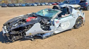 Ferrari 812 Competizione A