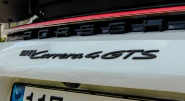 Porsche 911 Carrera 4 GTS