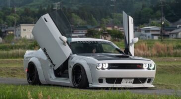 Dodge Challenger Liberty Walk