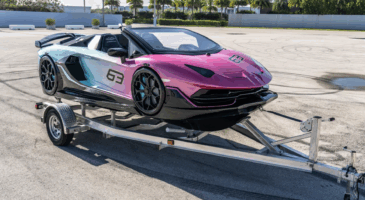 Lamborghini Aventador SVJ Bateau moteur Yamaha