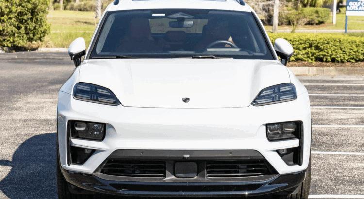 Ce Porsche Macan Turbo électrique a déjà perdu plus de 25% de sa valeur en seulement 2400 km