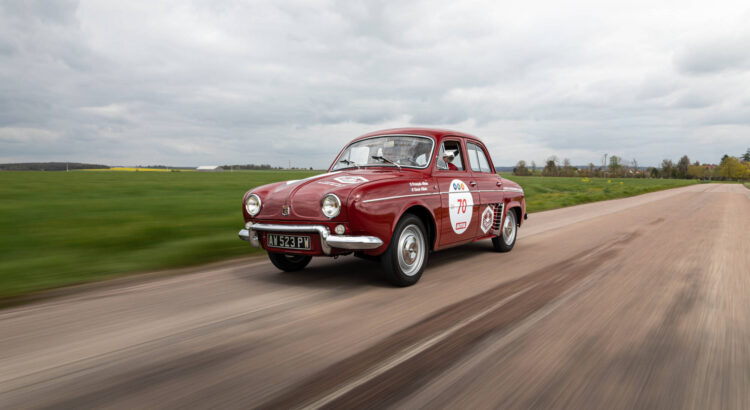 Renault : la légendaire Dauphine Gordini fête ses 70 ans au Tour Auto 2026