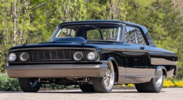 Ford Fairlane restomod