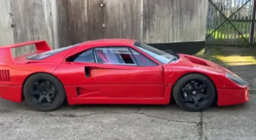 Réplique d'une Ferrari F40