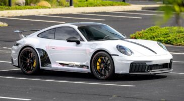 Porsche 911 GTS T-Hybrid