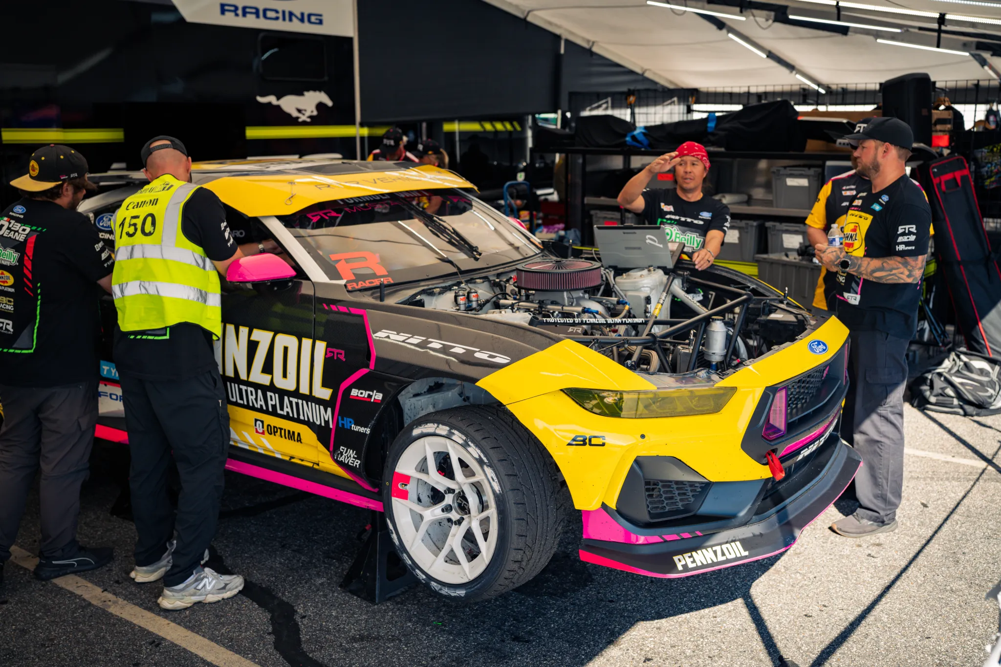 Ford Mustang RTR : les secrets d'une voiture de Formula Drift révélés