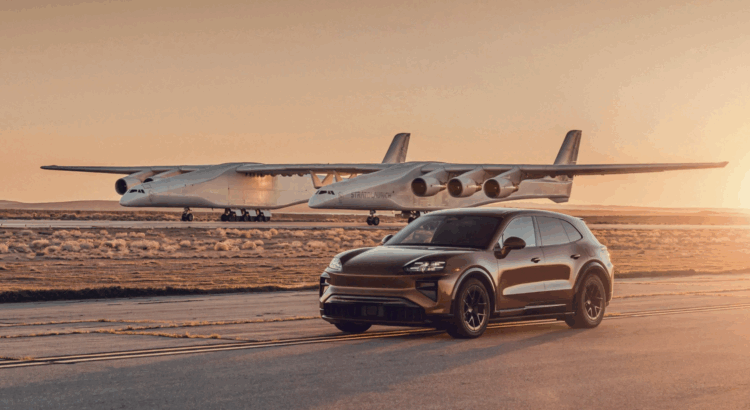 Quand un Porsche Cayenne Electric fait la course avec le plus gros avion du monde