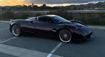 Pagani Huayra Roadster