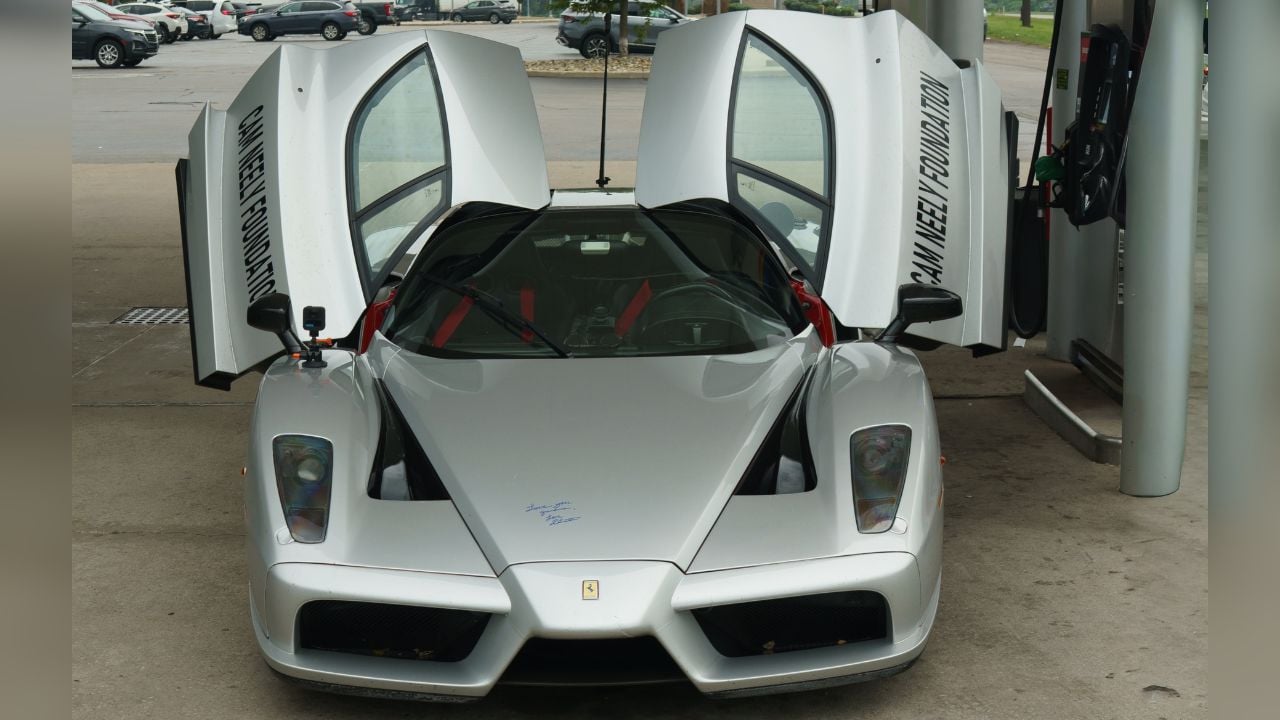 Cross-Country US Road Trip in a Ferrari Enzo Raises Funds for Cancer Care
