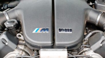 V10 BMW
