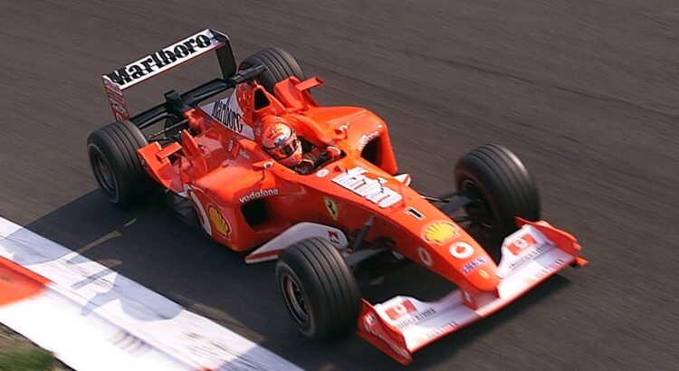 Deux légendes de la F1 font faire rugir une Ferrari ex-Schumacher à Monza !