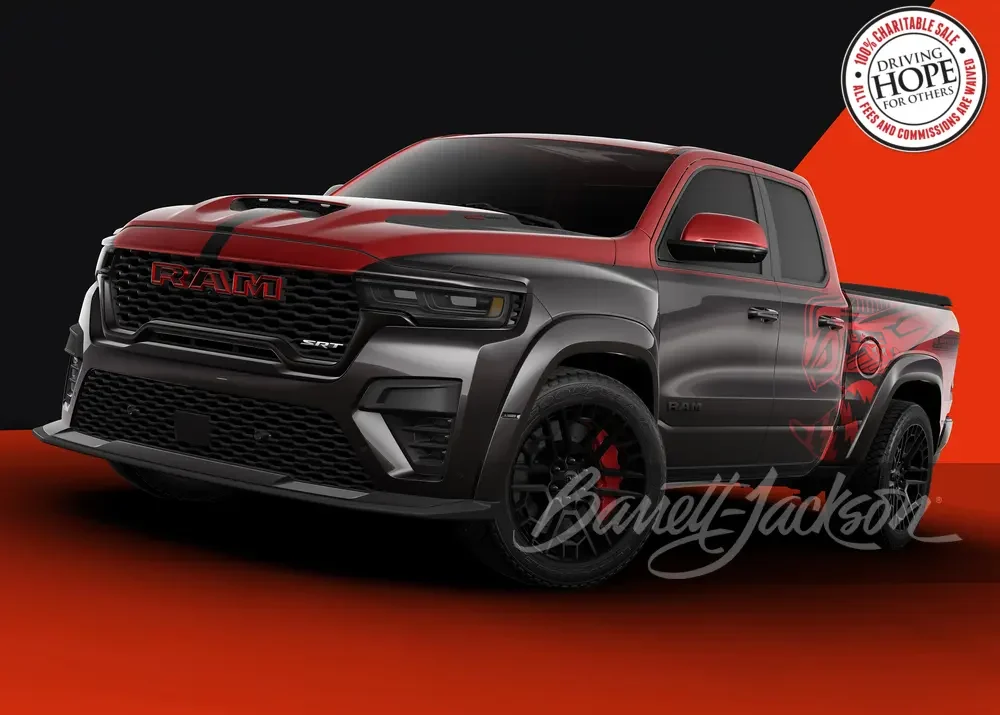 Le patron de l'UFC s’offre deux pick-up Ram et signe un chèque colossal