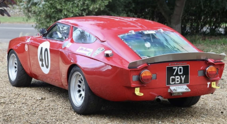 Qui veut acheter cette magnifique Alfa Romeo de course aux enchères ?