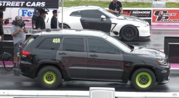 Nissan GT-R vs Jeep Trackhawk
