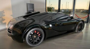 Bugatti Veyron "Black Bess"