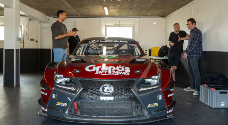 Essai Course - Lexus RC F LMGT3 : l'aiguille du trouillomètre est dans la zone rouge…